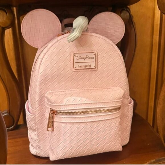 NWT! Loungefly x Disney Parks Exclusive Mickey Mouse Pink Woven Backpack - Picture 2 of 2